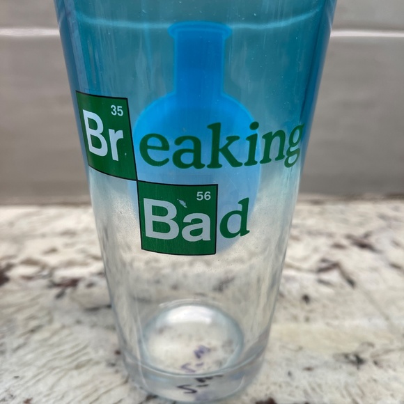 Breaking Bad pint‎ drinking glass - Picture 2 of 2